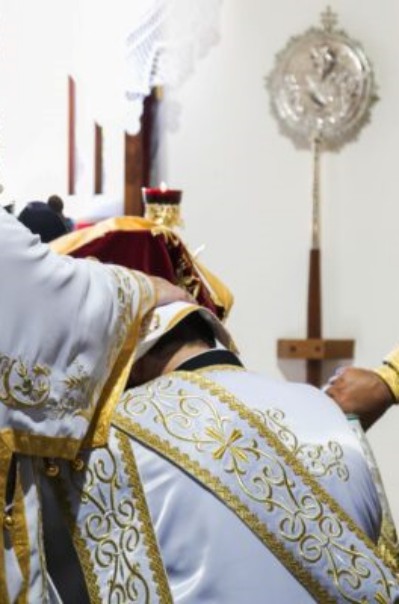 3 Γράμματα σ ένα νέο ιερέα