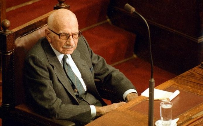 0303 ΞενοφώνΖολώτας